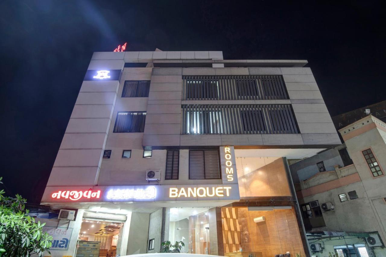 Hotel Navjivan Himatnagar Exterior foto