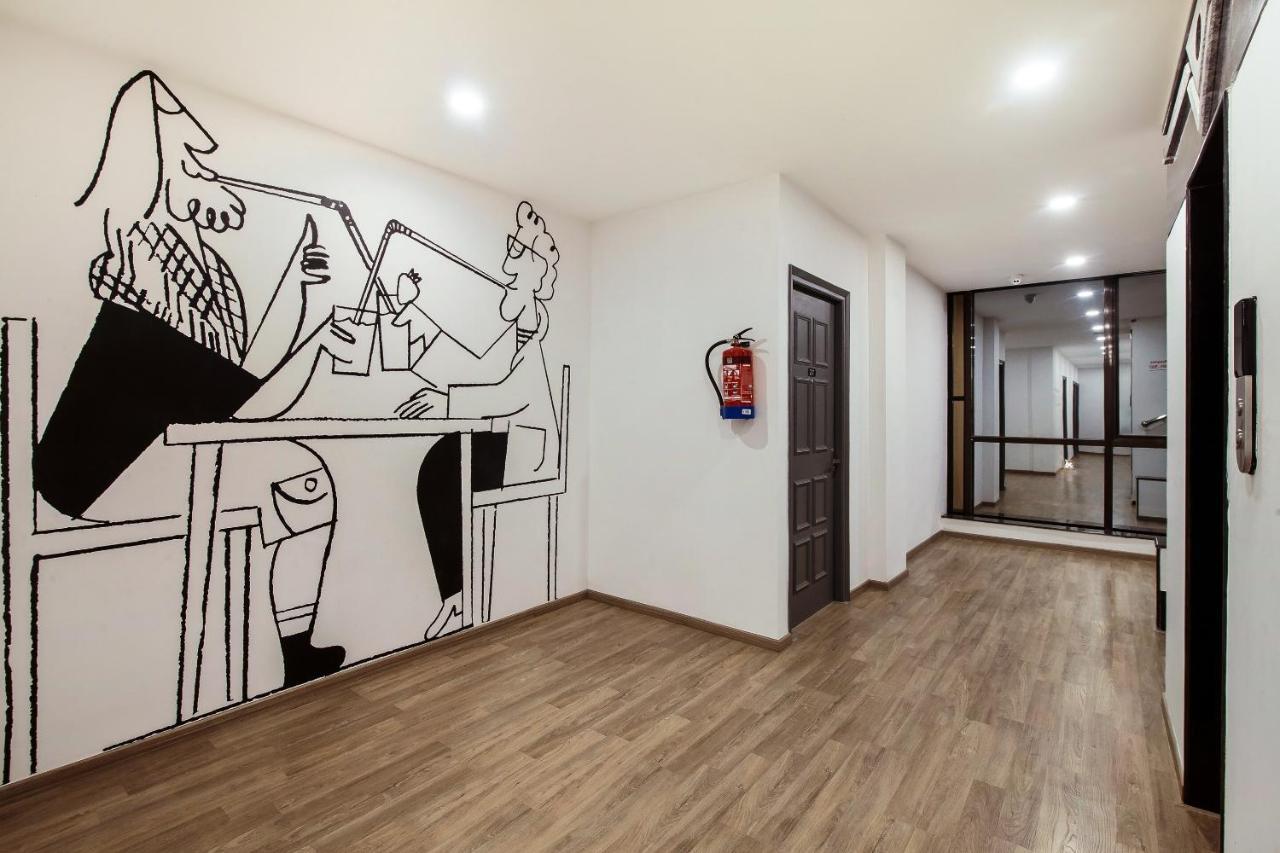 Hotel Navjivan Himatnagar Exterior foto